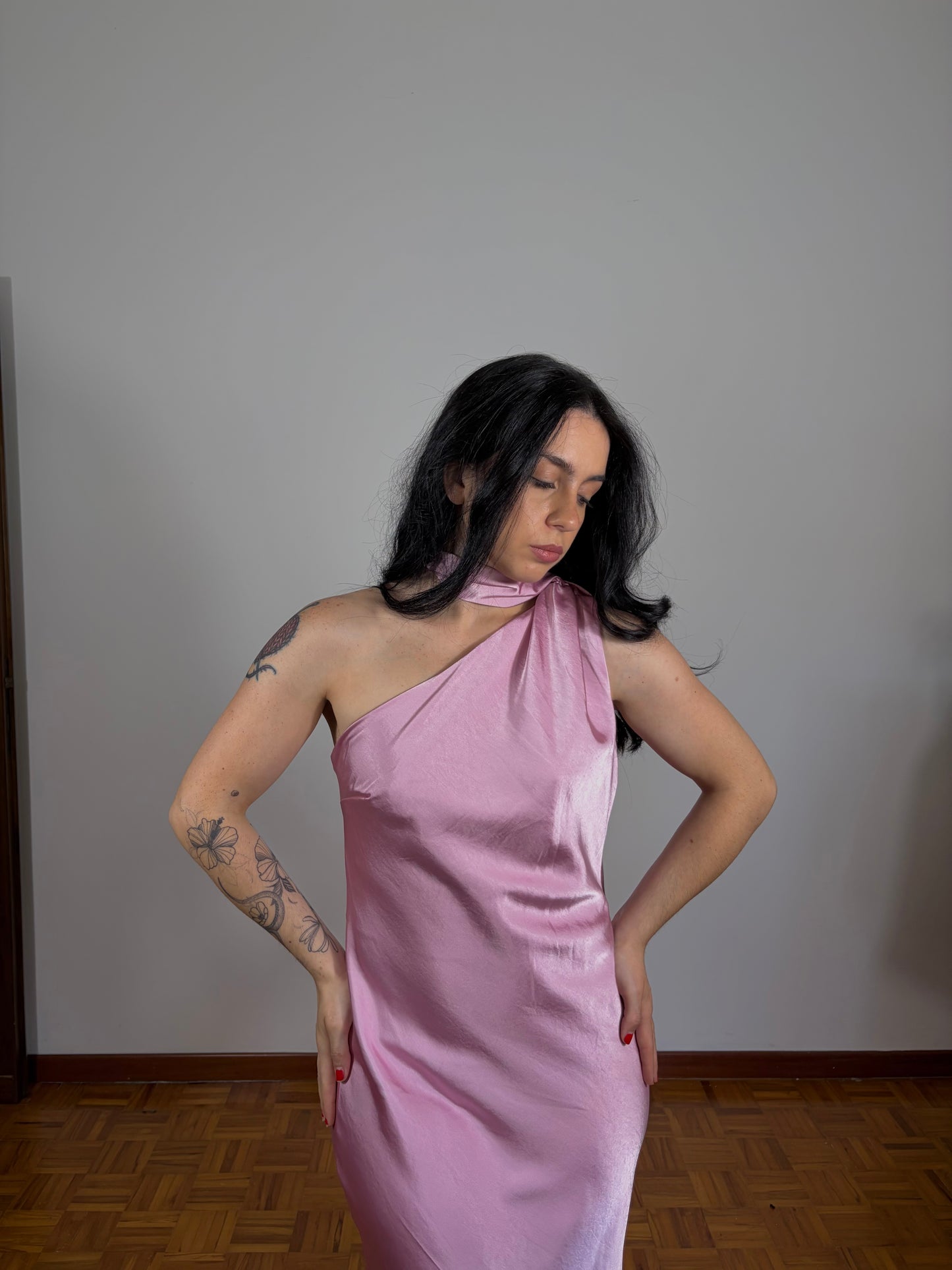 ABITO LUNGO MONOSPALLA ROSA ANTICO
