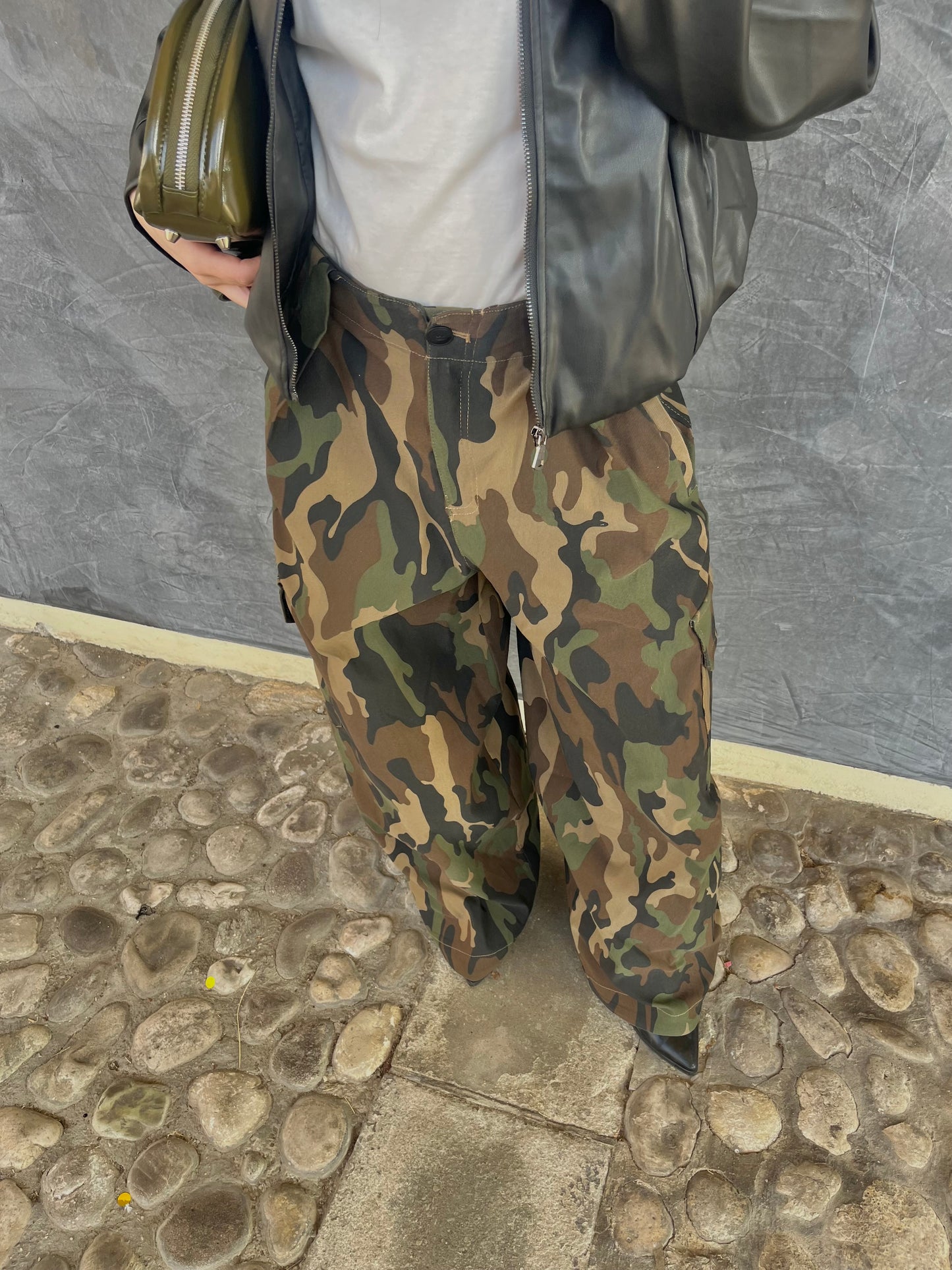 PANTALONE CARGO CAMOUFLAGE
