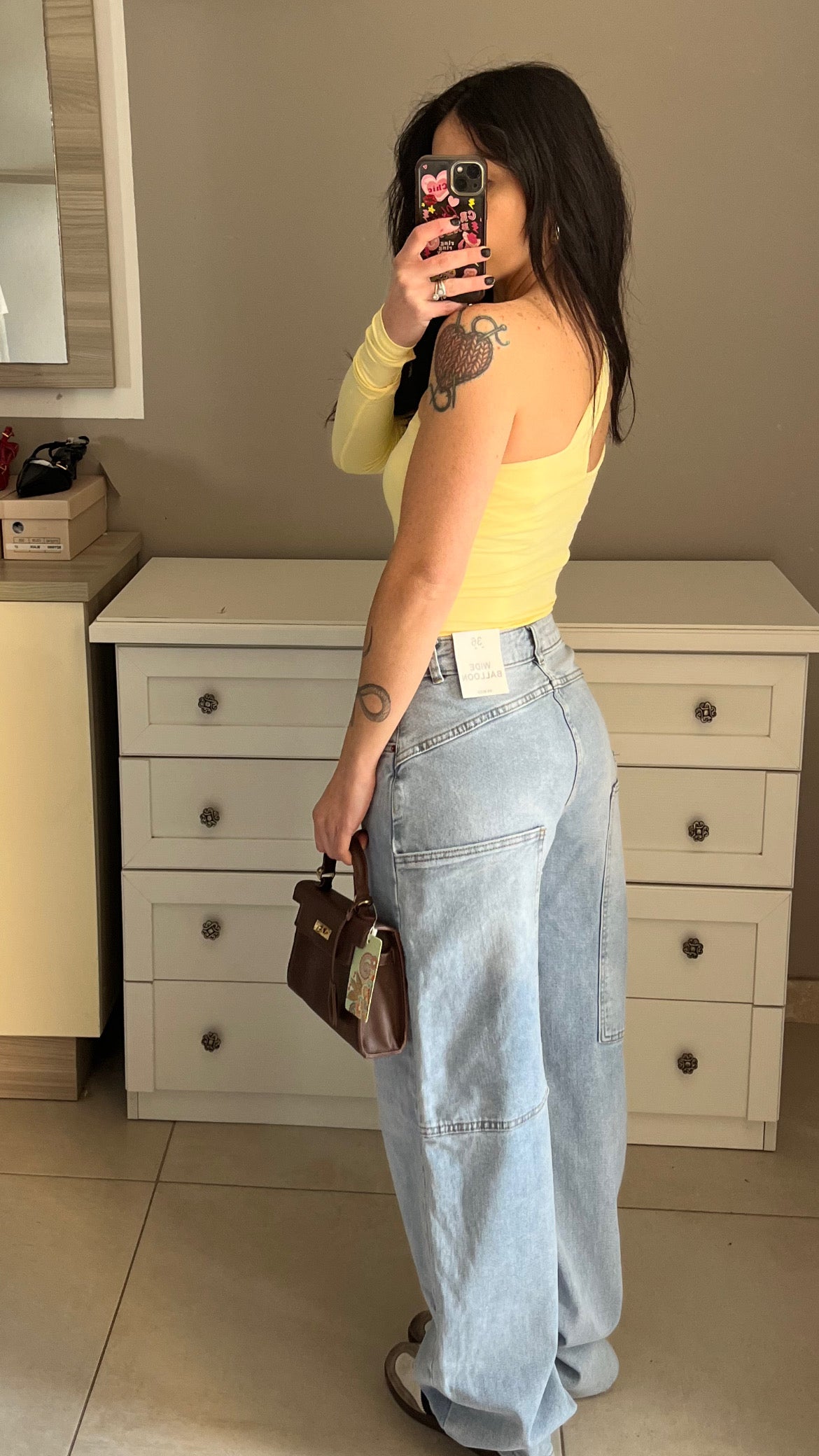 Body asimmetrico giallo