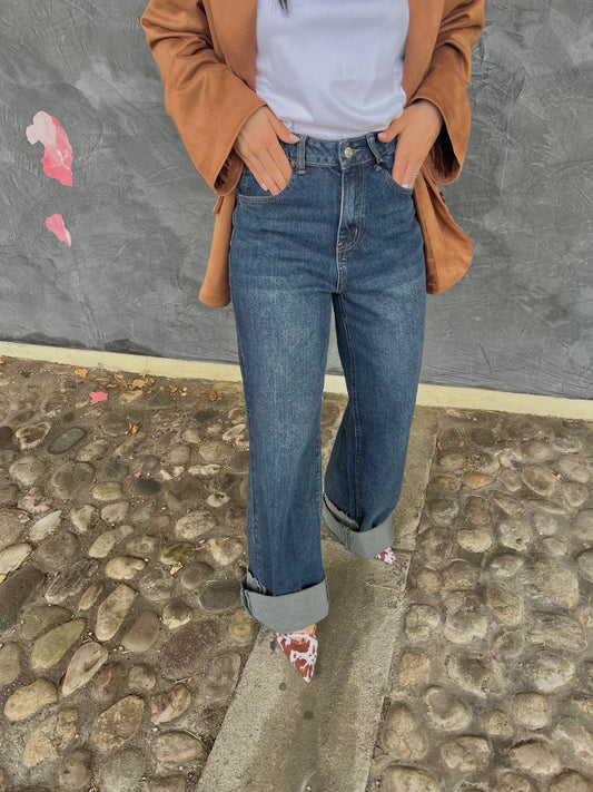 JEANS WIDE CON RISVOLTO