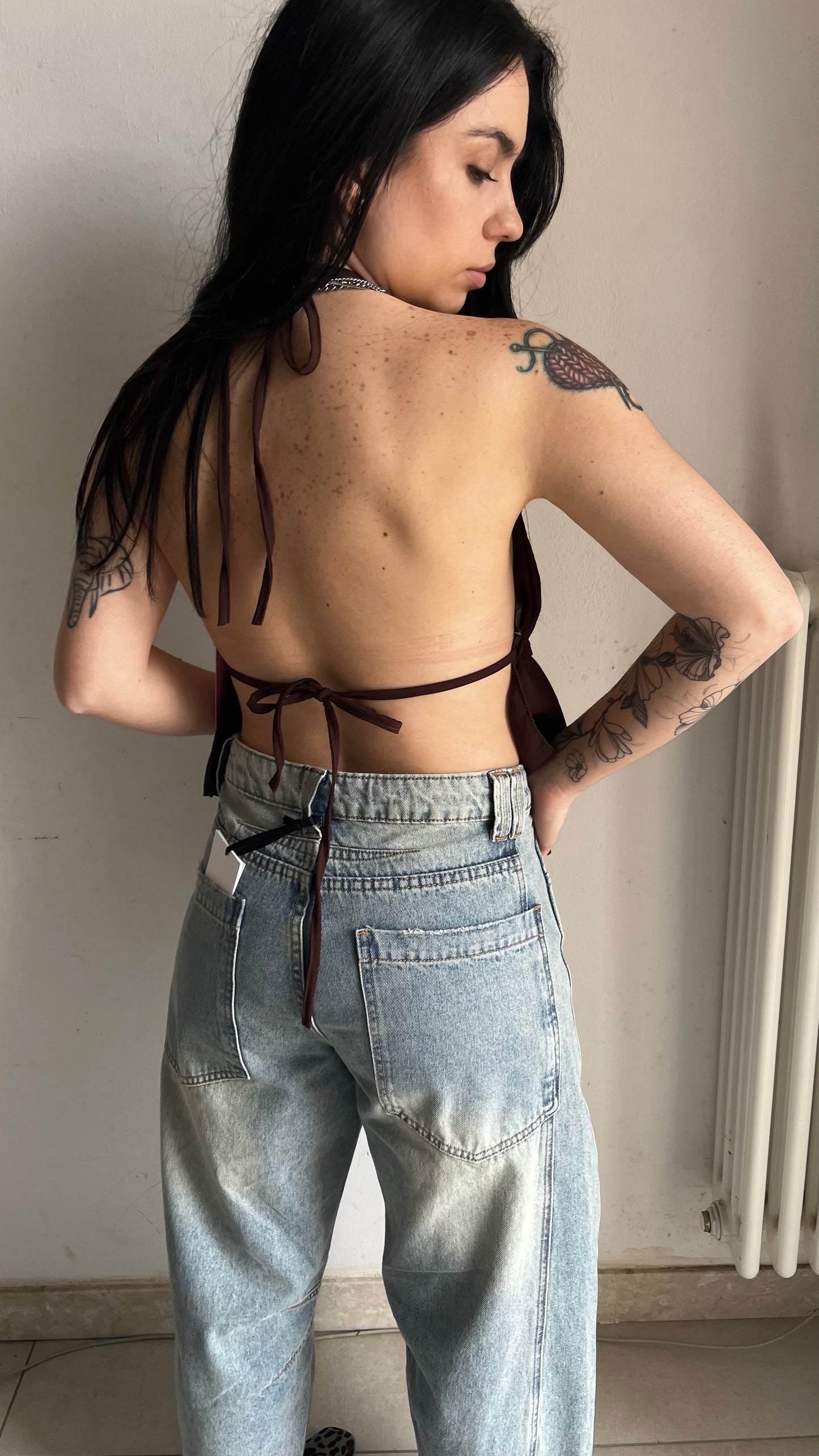 Top Denise marrone