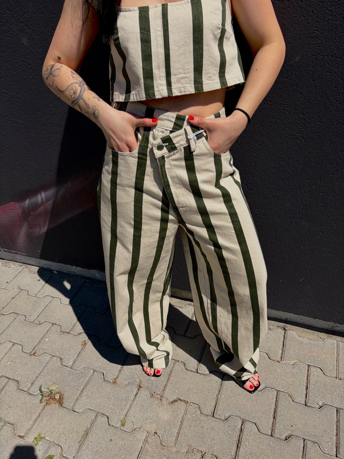 PANTALONE A RIGHE VERDE