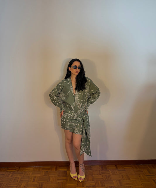 COMPLETO CAMICIA E GONNA PAREO VERDE