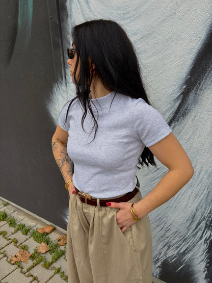 T-SHIRT GREY