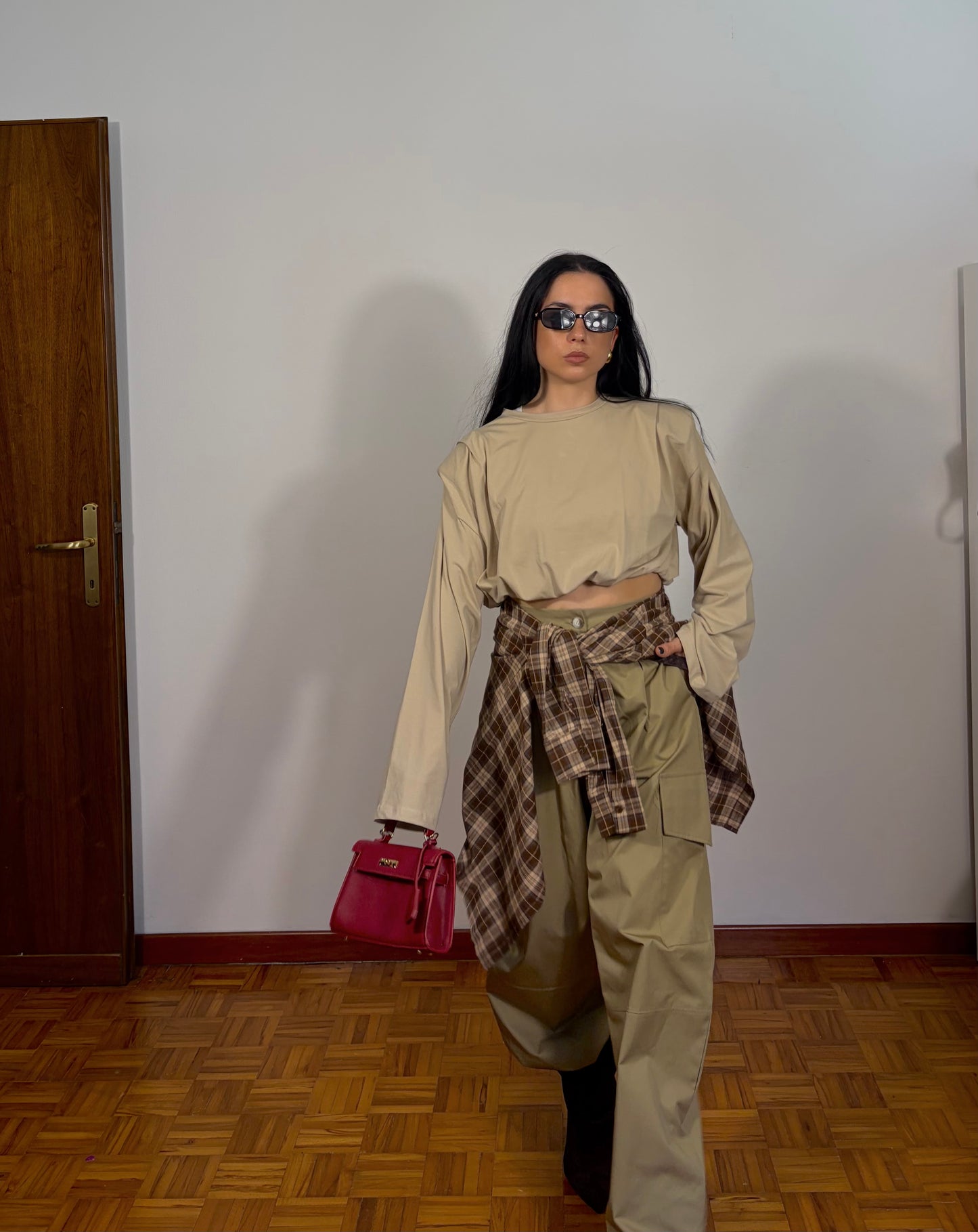 MAGLIA BASICA SPALLINE BEIGE