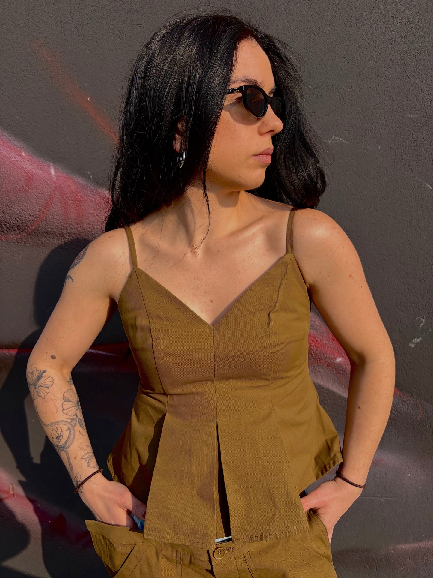 TOP SCOLLO A V BY LUMINA