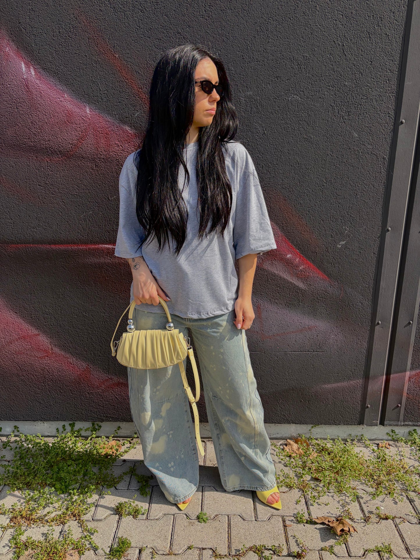 T-SHIRT SOLD OUT GRIGIO