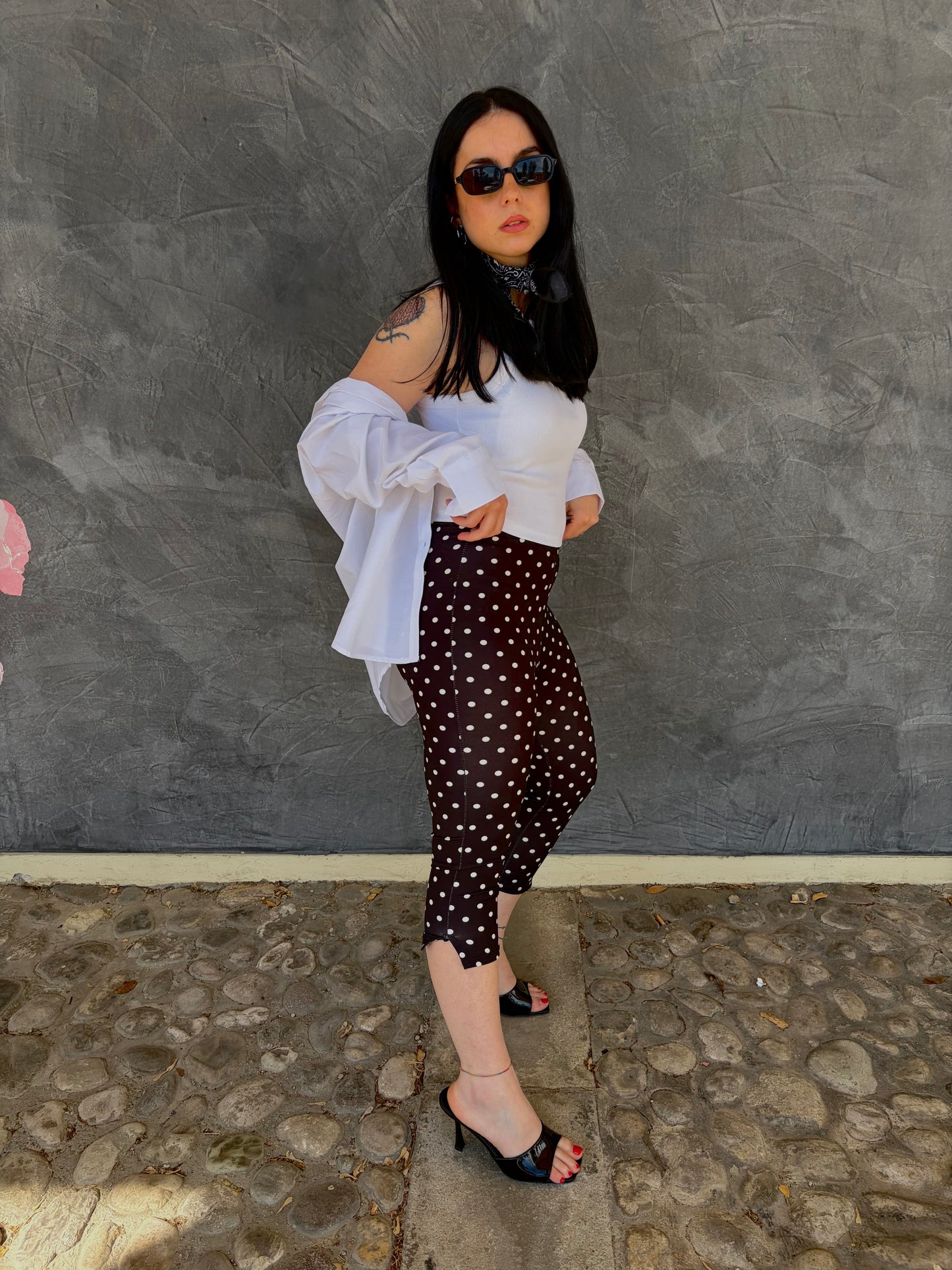 CAPRI POIS BLACK